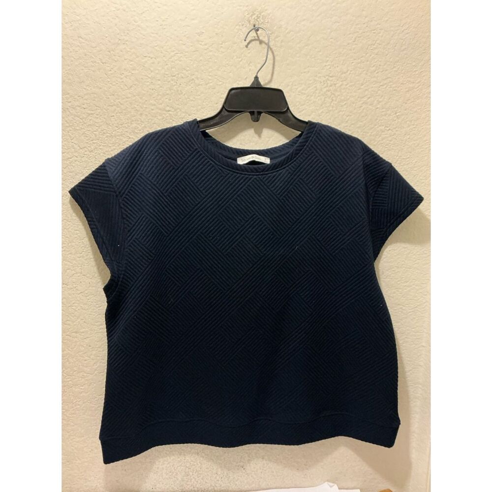 See and Be Seen navy blue Sweatshirt  Top Womens Size small Textured Quilted EUC